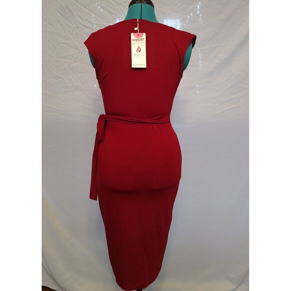 Bery Dress - Red- NEW with TAGS - Picture 2 of 4